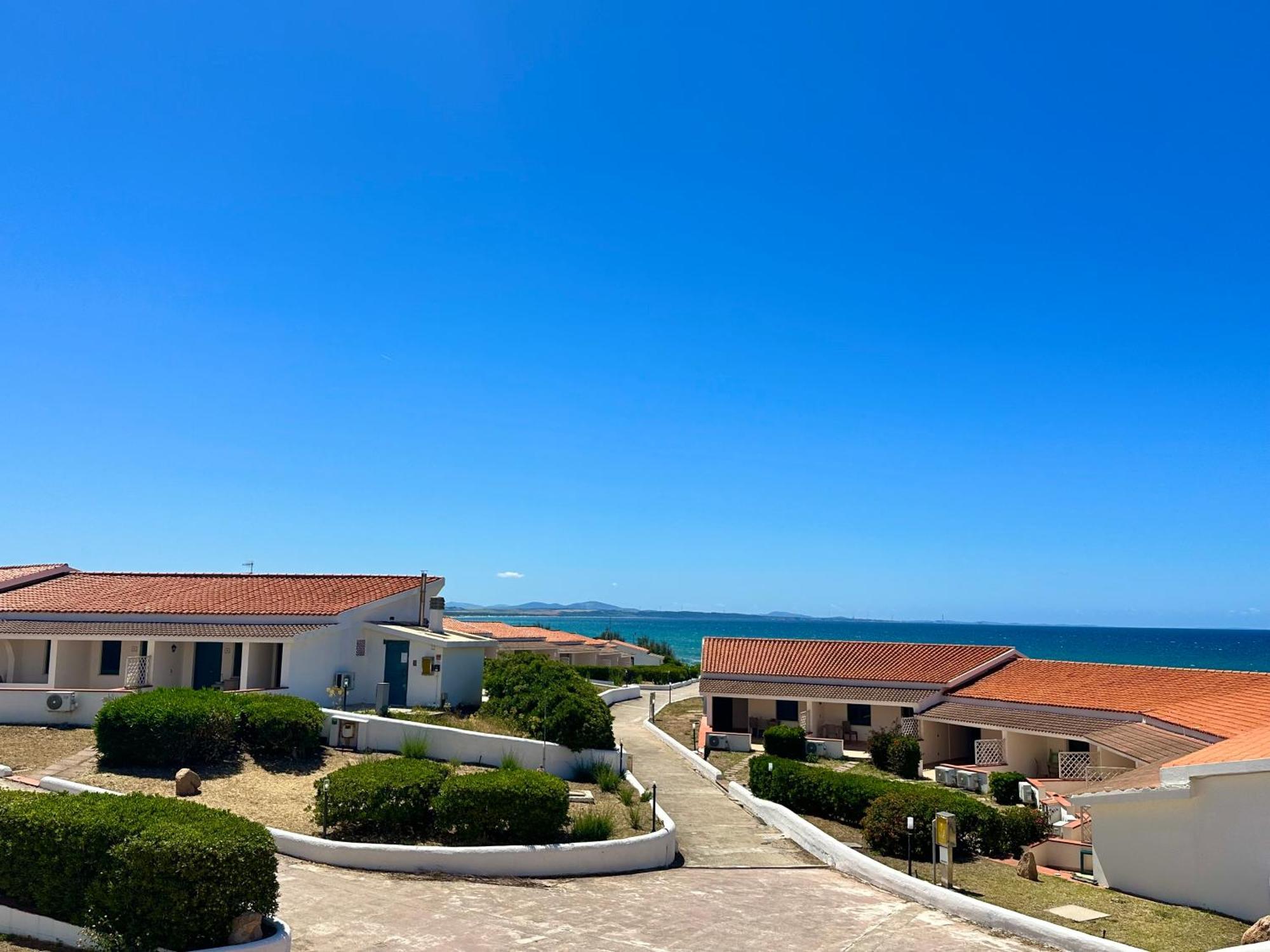 Acqua Di Mare Hotel E Resort Sorso Ngoại thất bức ảnh