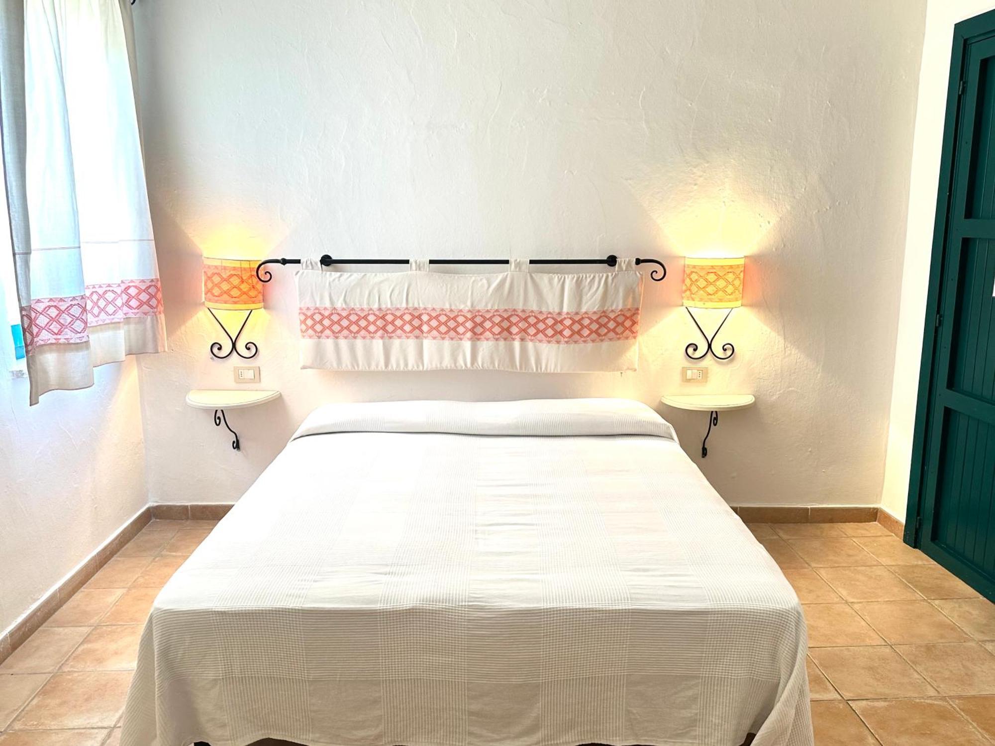 Acqua Di Mare Hotel E Resort Sorso Phòng bức ảnh