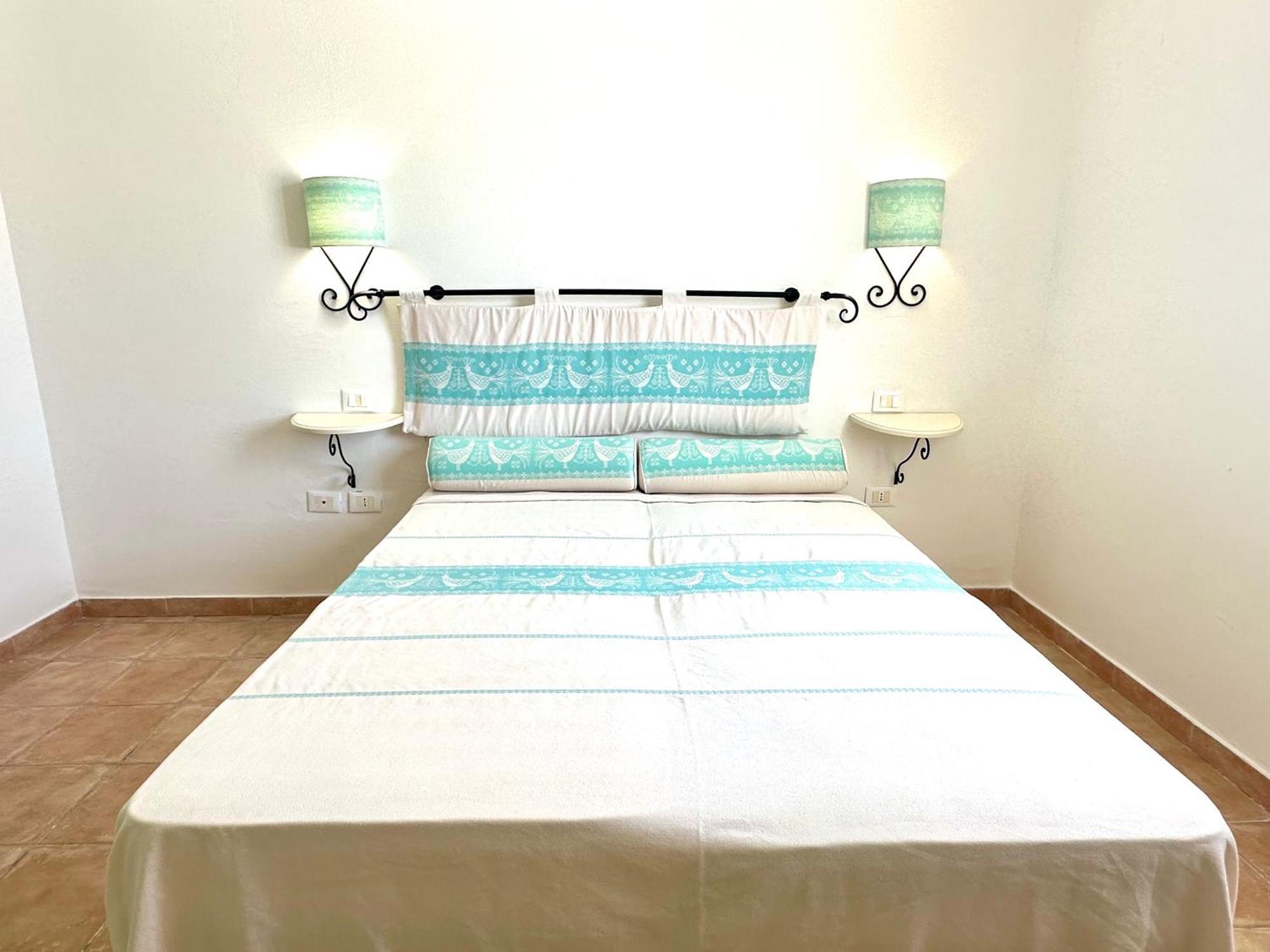 Acqua Di Mare Hotel E Resort Sorso Ngoại thất bức ảnh